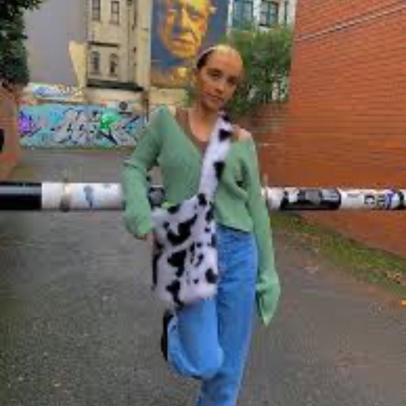 Animal print/ Cow print handbag vintage Cute and fun! - Picture 5 of 13